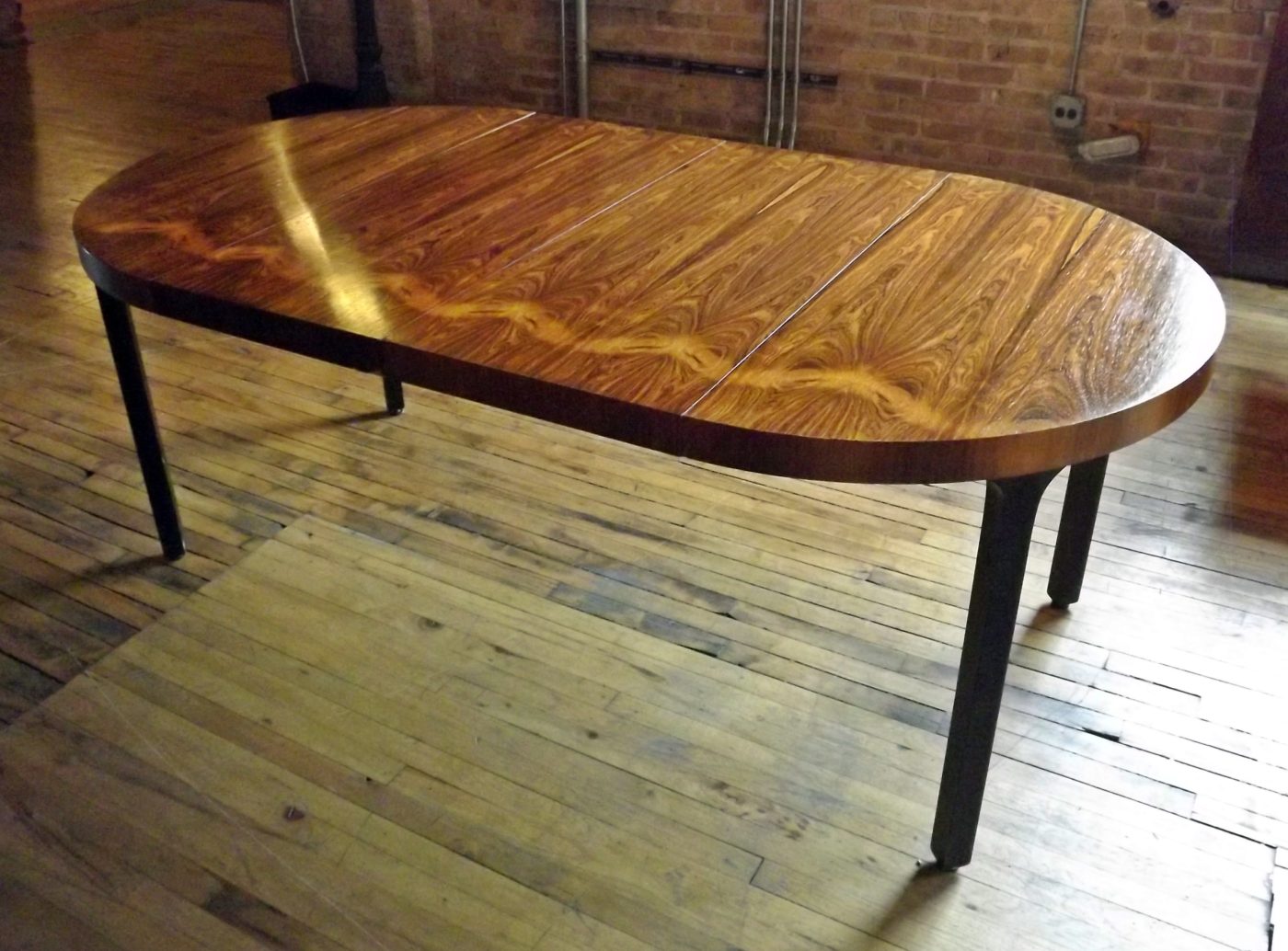 MCM Oval Bookmatched Dining Table w Black Legs