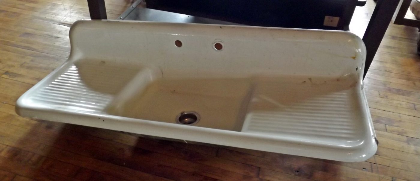 Single Basin Drainboard Sink