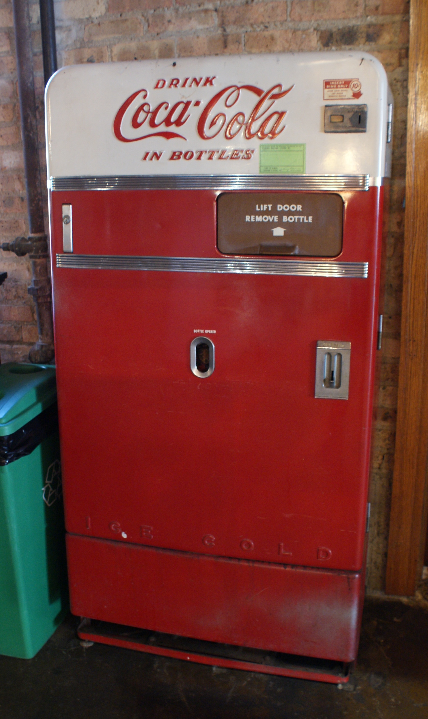 Vendo 83 Coca Cola Machine – Salvage One