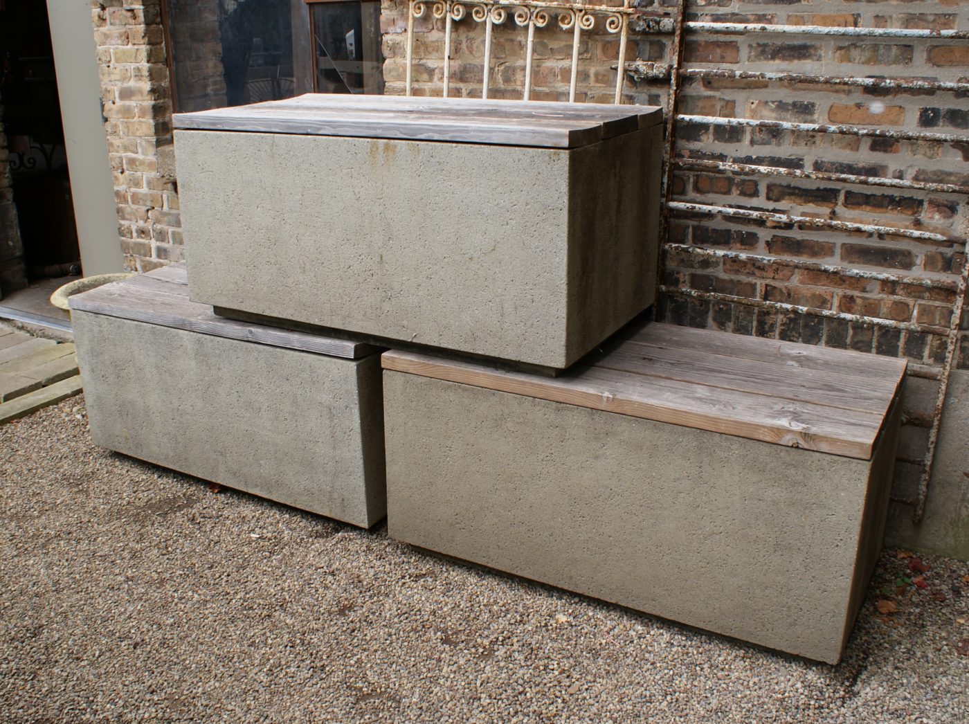 Faux Concrete Outdoor Planter/Bench/Table