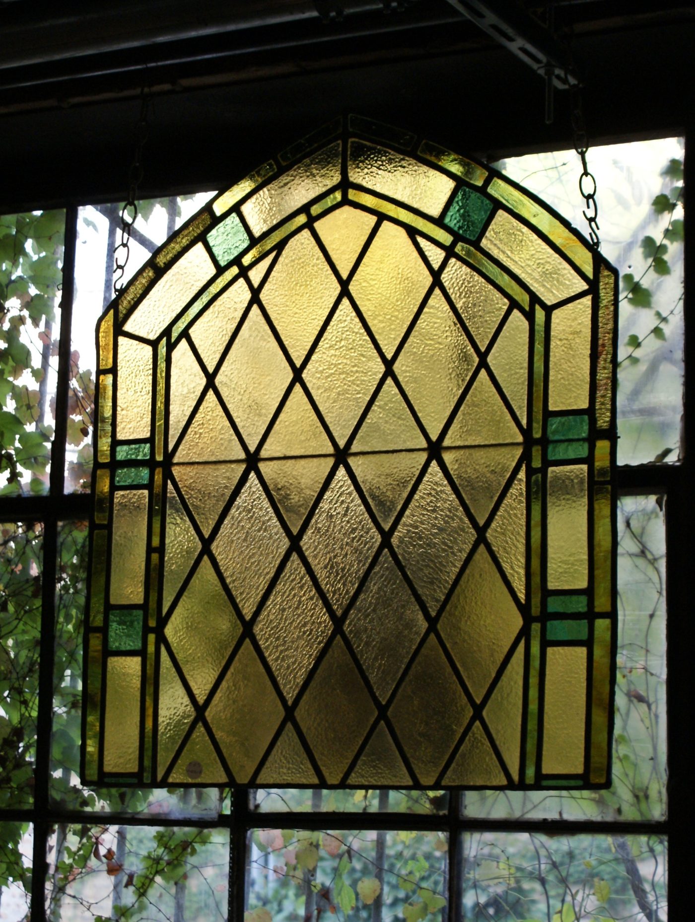 Green Diamond Stained Glass w Arch Top