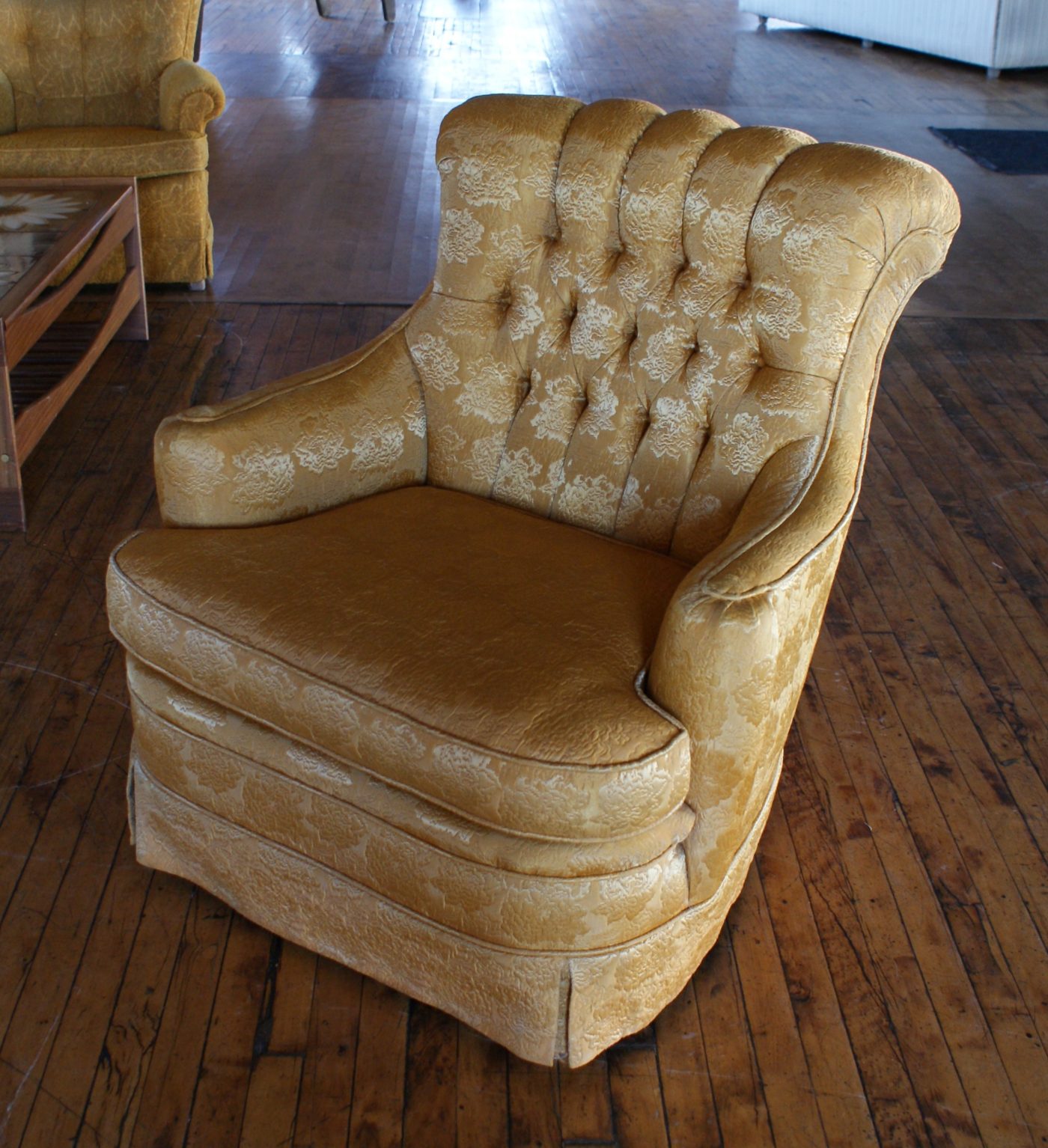 Yellow Regency Armchair w Tufted Back