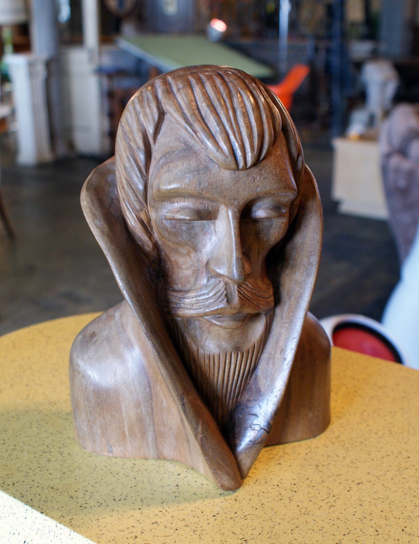 Carved Wooden Bust of Man w Collar