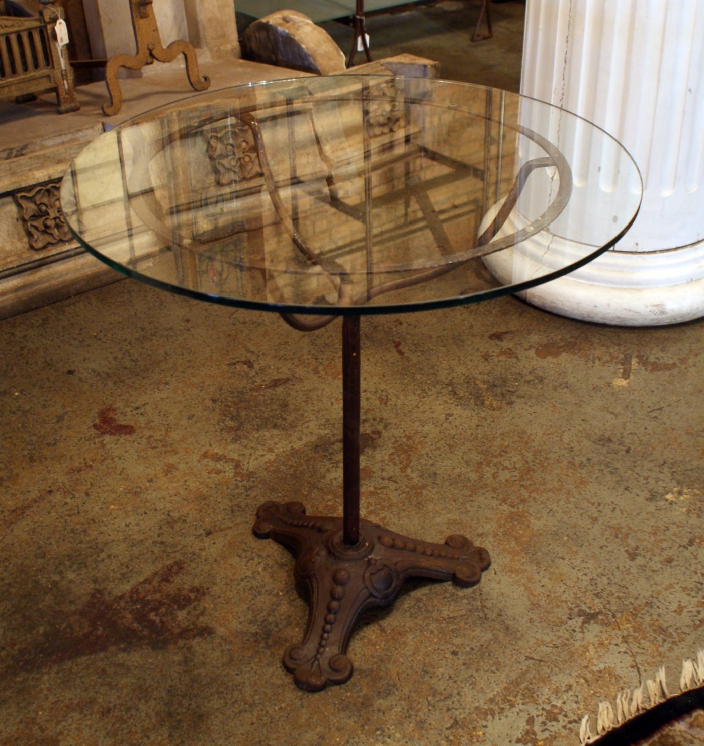 Iron Base Table w Round Glass Top