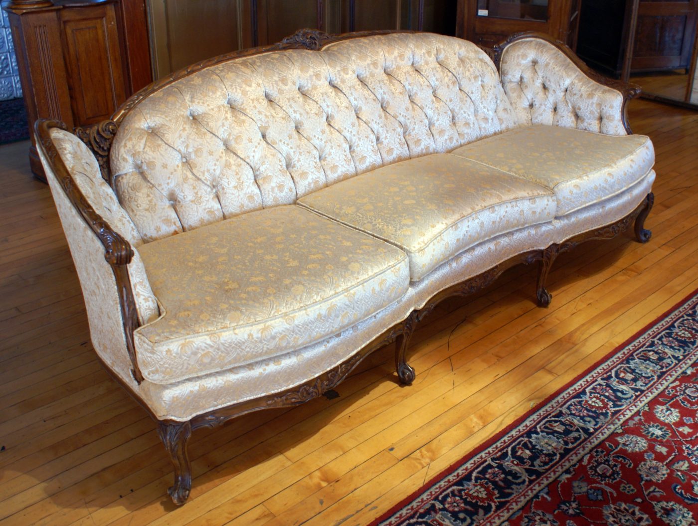 Victorian Tufted Back Sofa w Carved Frame