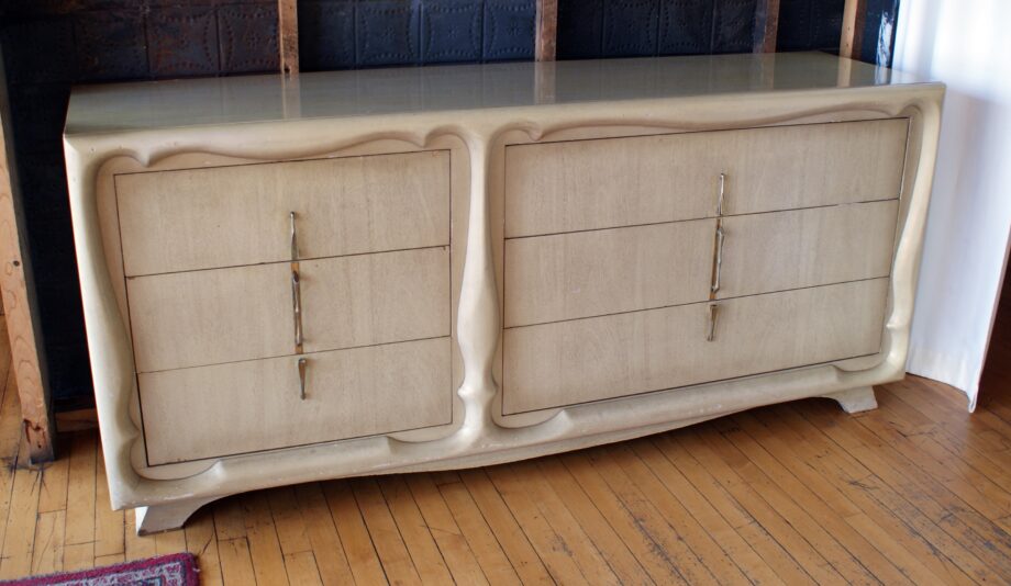 Custom 60s Blonde Regency Low Dresser