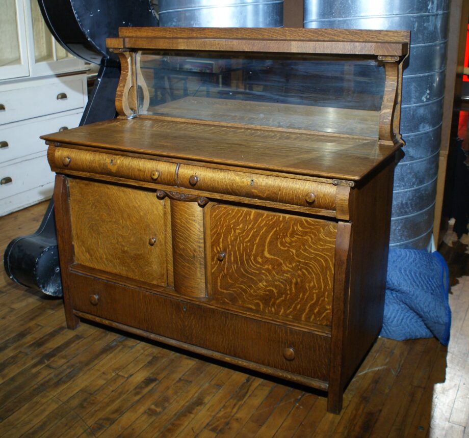 Quarter Sawn 3 Drawer Oak Buffet w Mirror