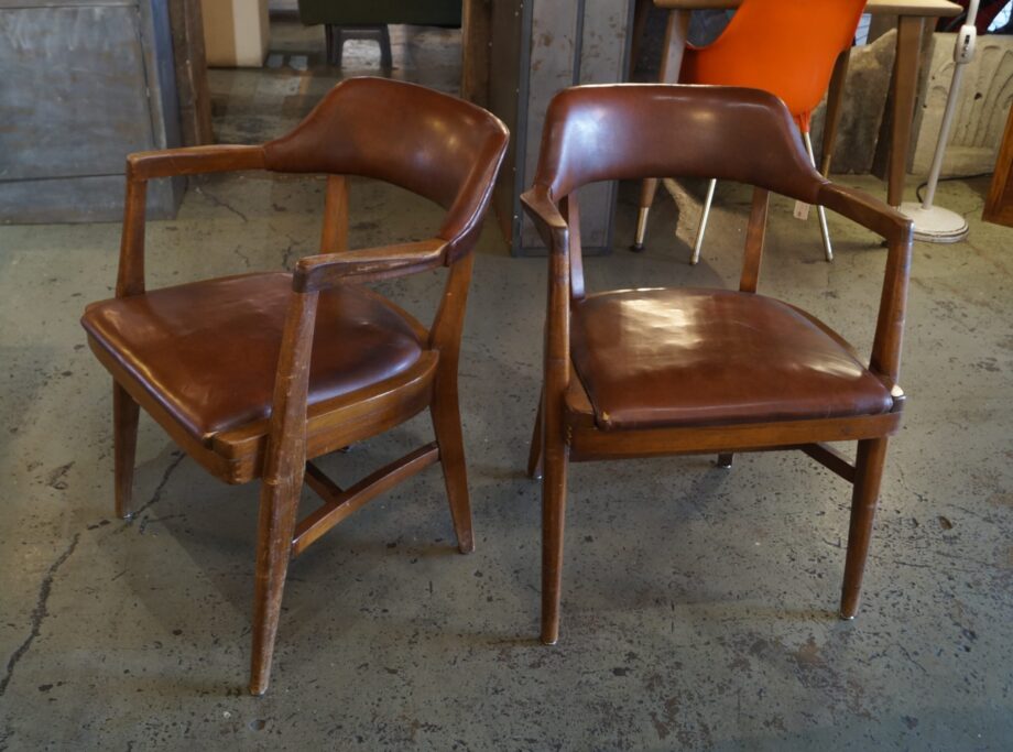 Vintage Taylor Armchair w Brown Vinyl