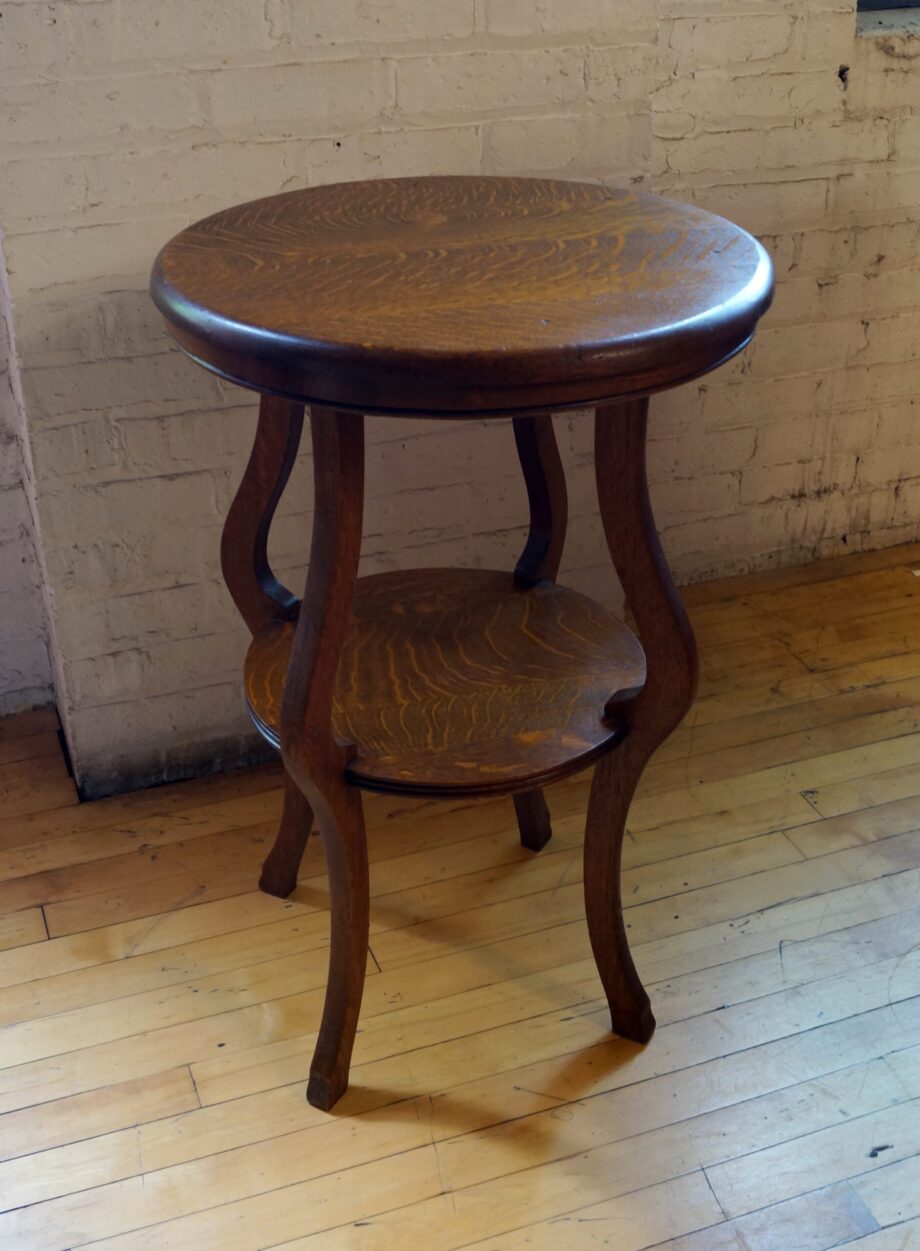 Round Oak Entry Table w Lower Shelf