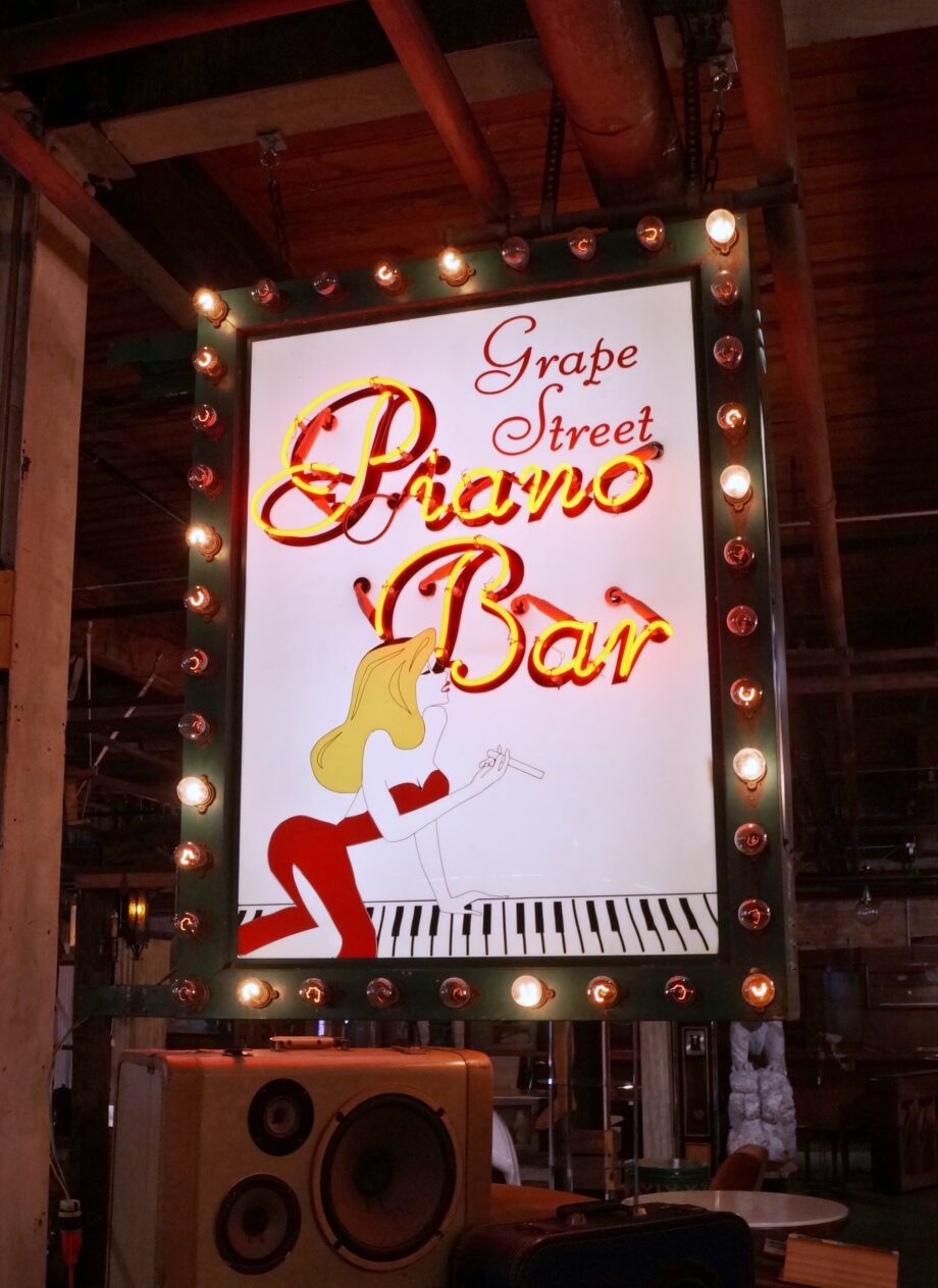 Grape St. Piano Bar Double Sided Neon Sign w Flashers