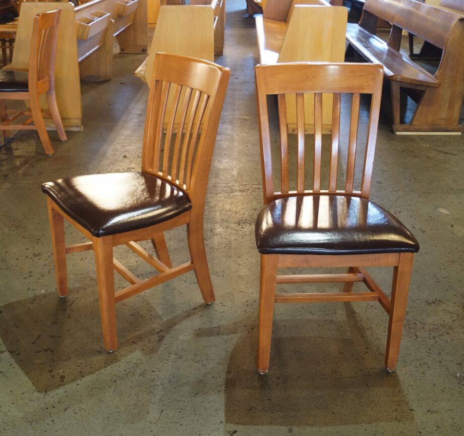 Jasper Maple Chair w Brown Vinyl Seat