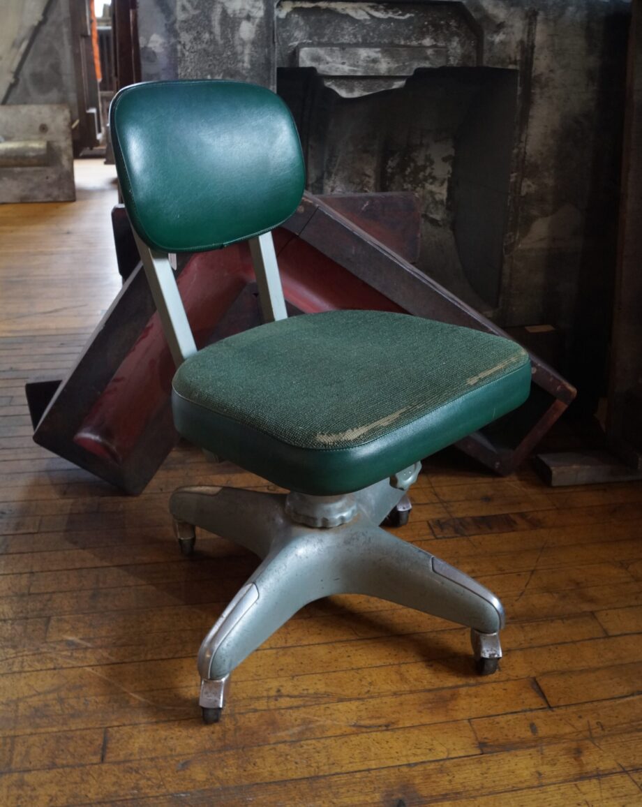 Green All Steel Rolling Desk Chair