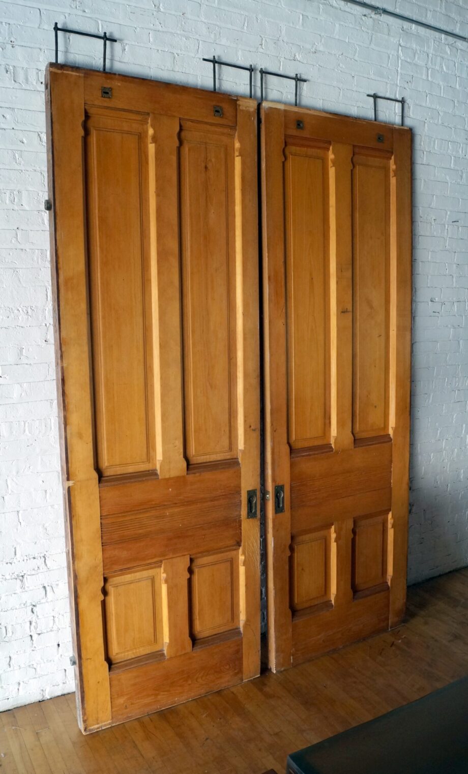 4 Panel Pocket Door w Ribbed Stripe