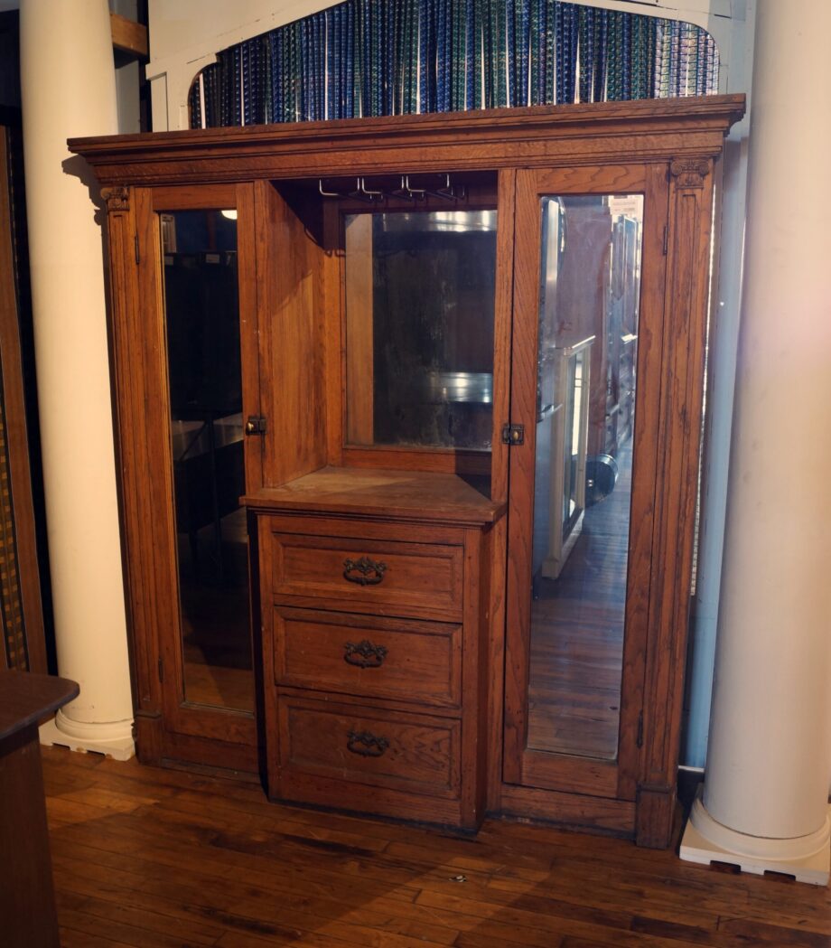 Small Built In w 3 Drawers and Tall Mirrored Side Cabinets