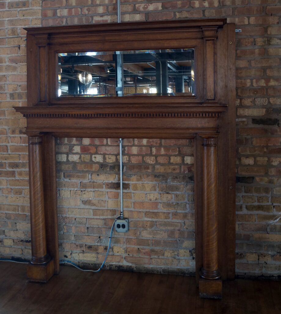 Quarter Sawn Oak Mantel w Columns and Mirror