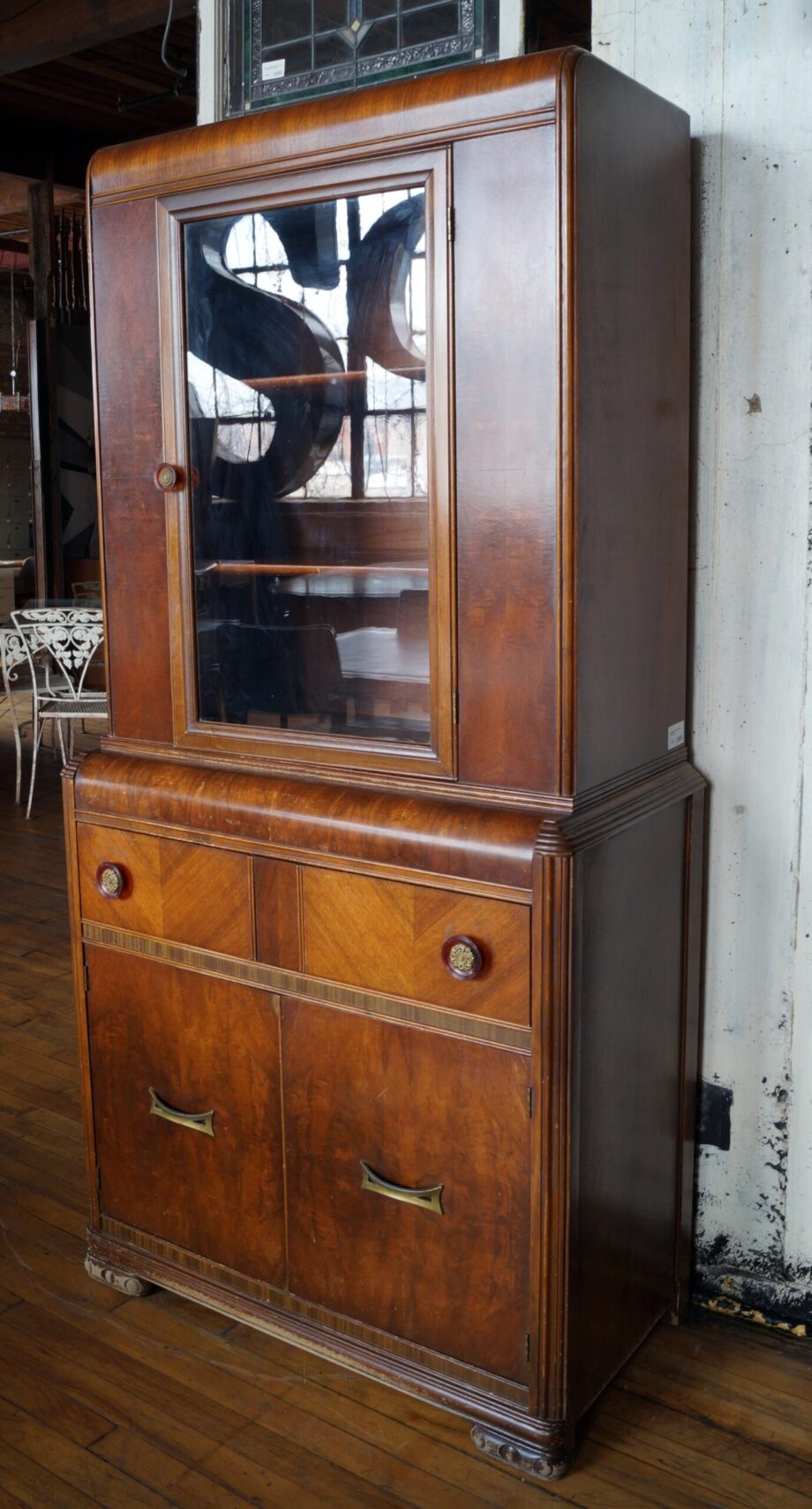 Small Waterfall Hutch w glass