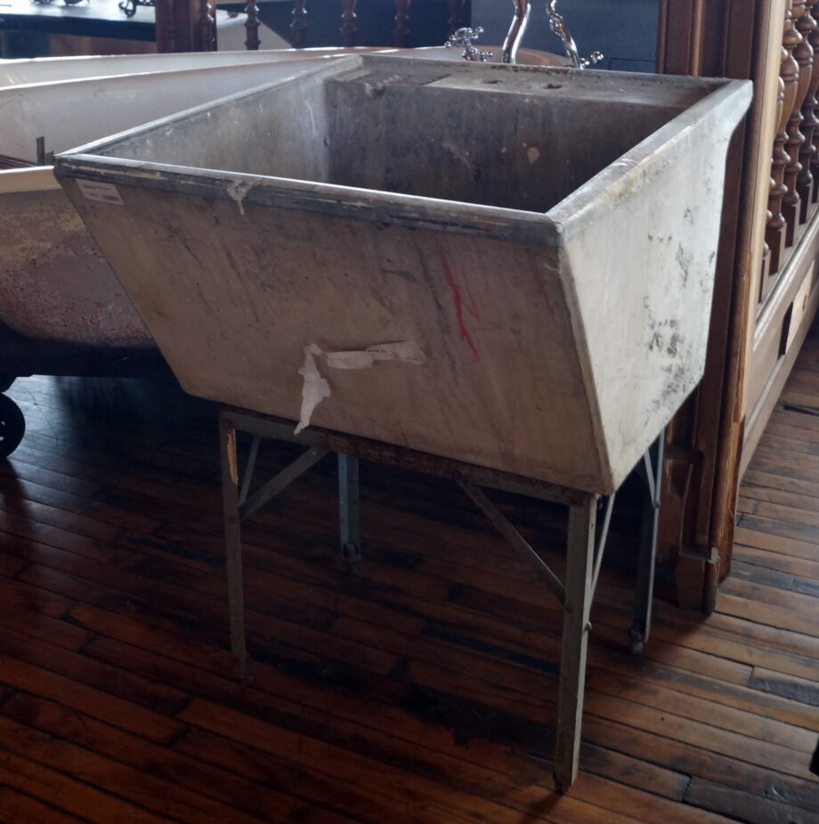 Concrete Laundry Sink w Stand