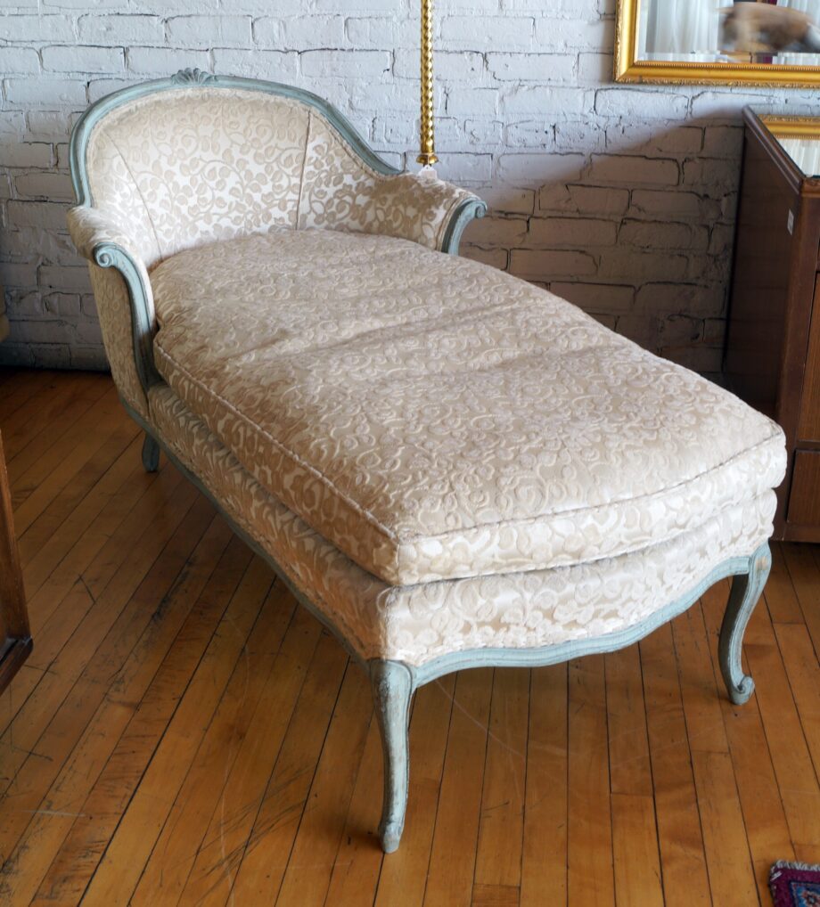 Chaise Lounge w Light Blue Accent