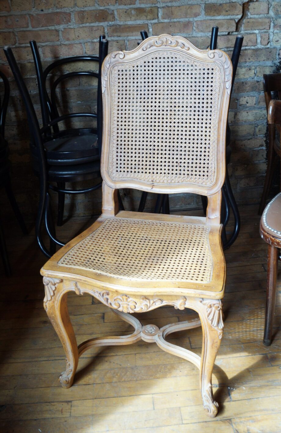 Wood Dinning Chairs w Caning