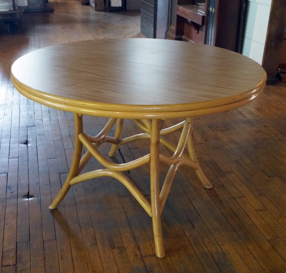 Blonde Rattan Round Top Table w Leaf