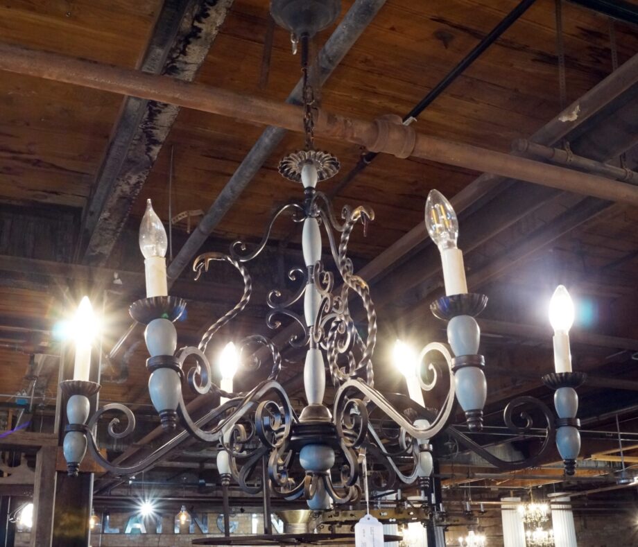 6 Light Chandelier w Snake Accents