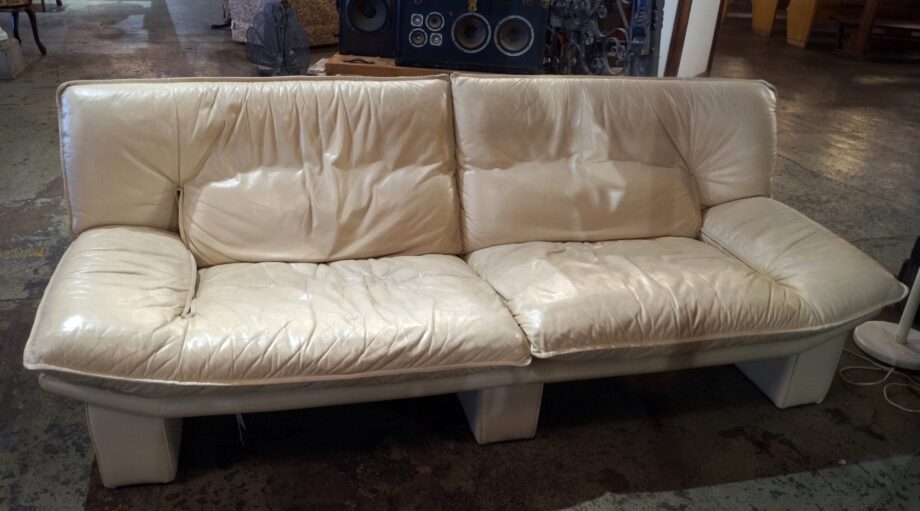 Mod 80s Cream Leather Sofa