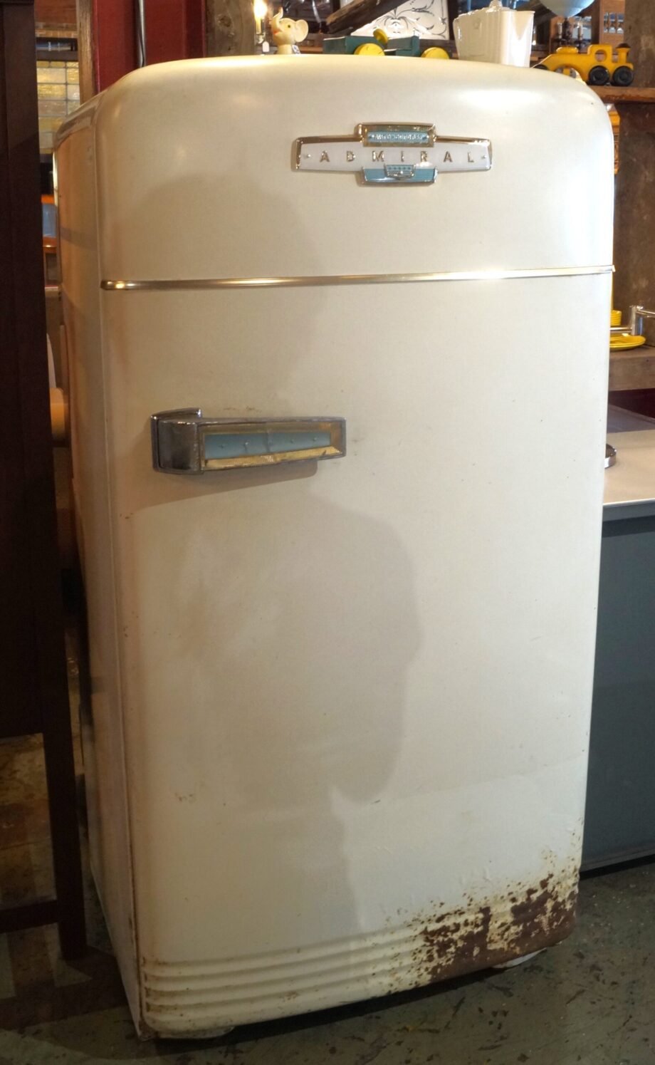 50s Admiral Fridge w Teal Interior WORKS