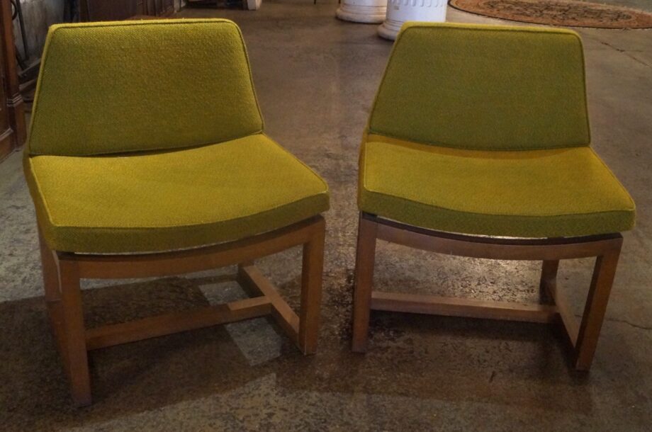 Avocado Green Tweed MCM Chair