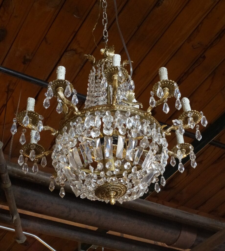 10 Lite Chandelier w Rectangle Rope Prisms