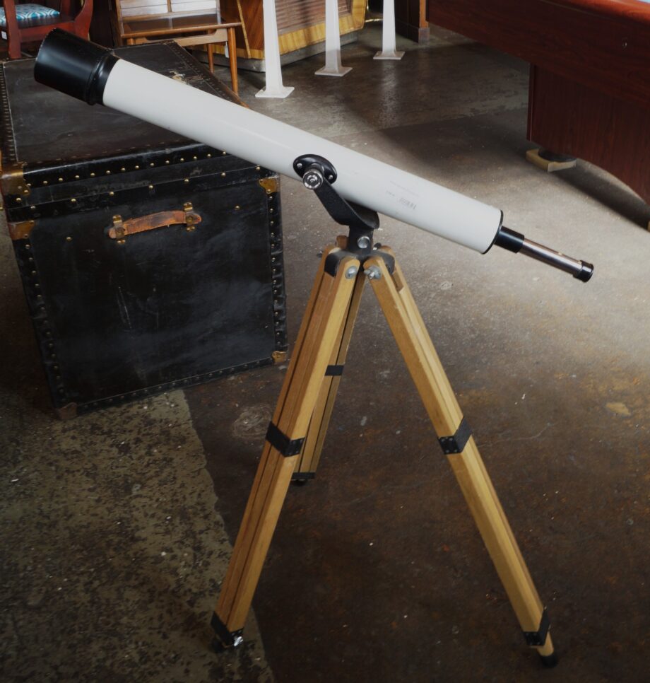 Vintage Adjustable Telescope