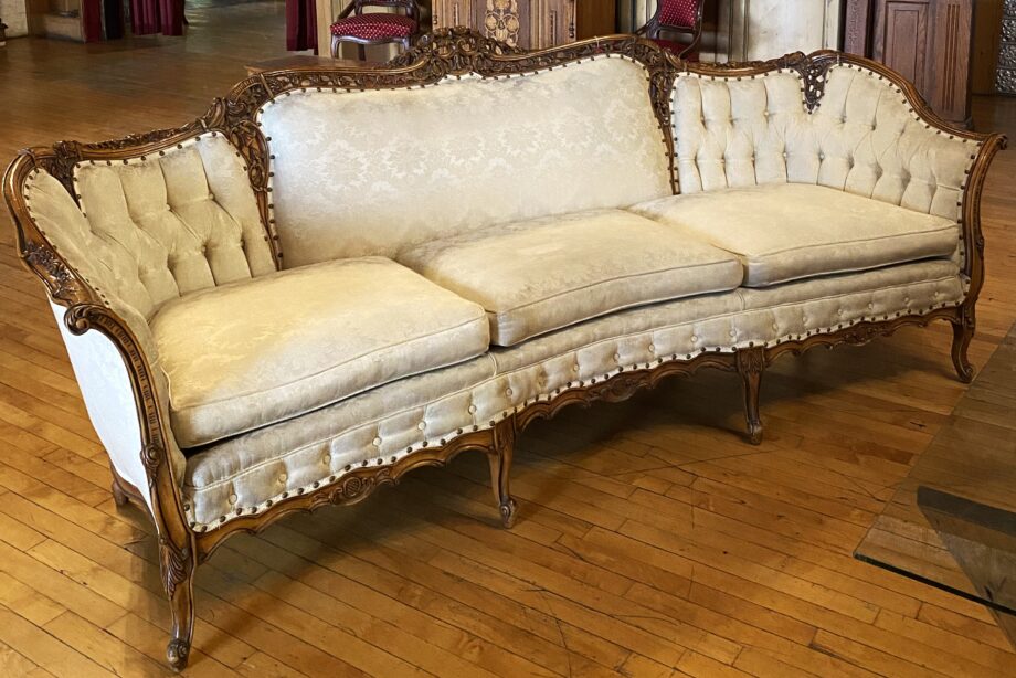 French Provincial Couch w Ornate Carvings and Rivets