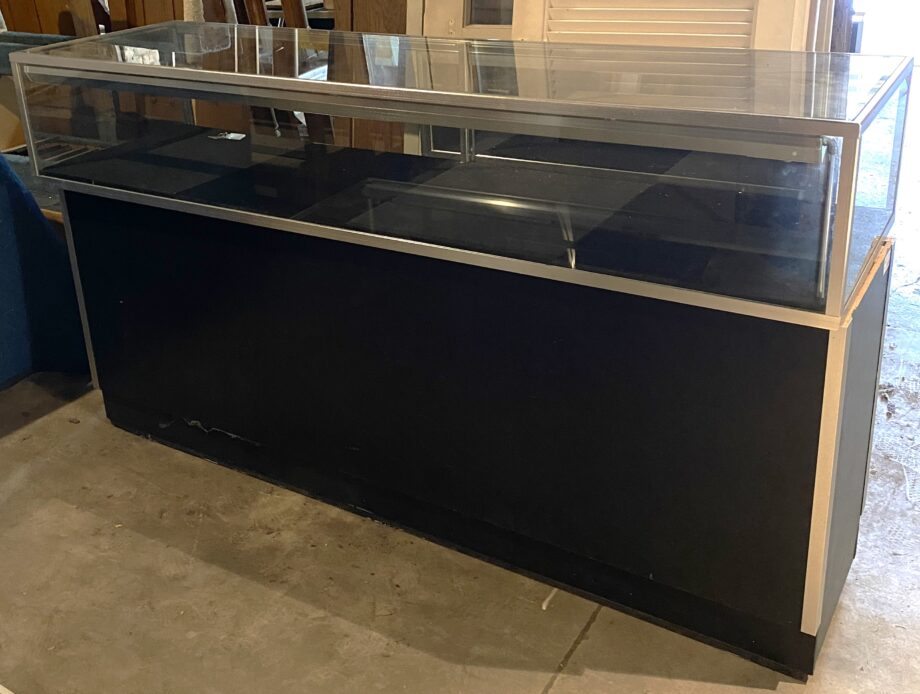 Half Glass Display Case w Black Base