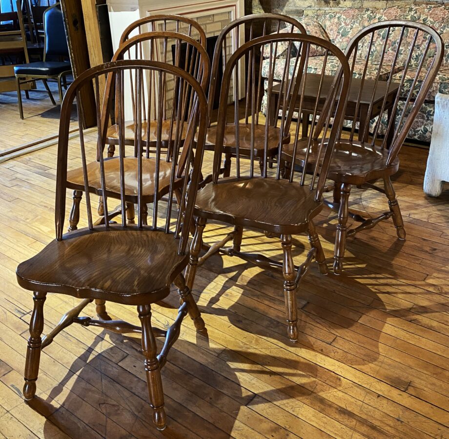 Oak Dining Chair w Spindle Arch Back