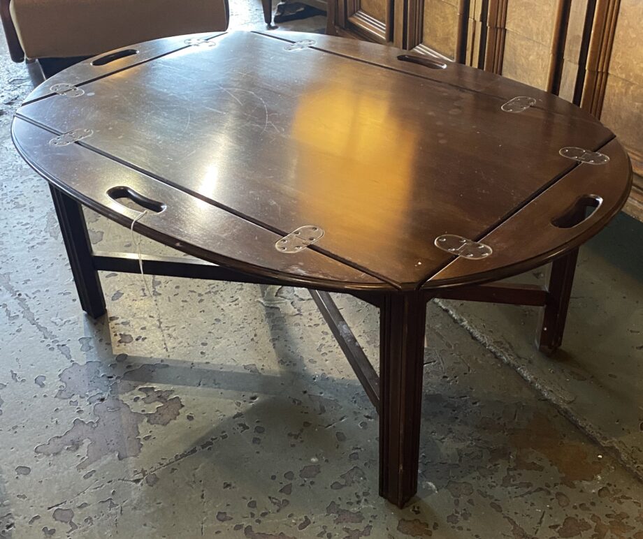 Dark Wood Coffee Table w Fold Up Sides