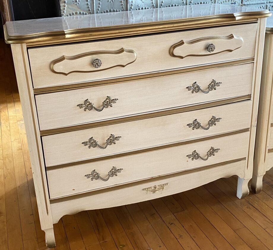 White Wash Dresser w Gold Trim and 4 Drawers