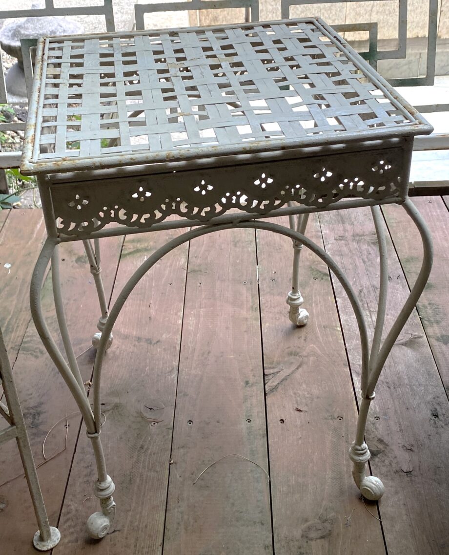 White Iron Base Outdoor Side Table w Woven Top