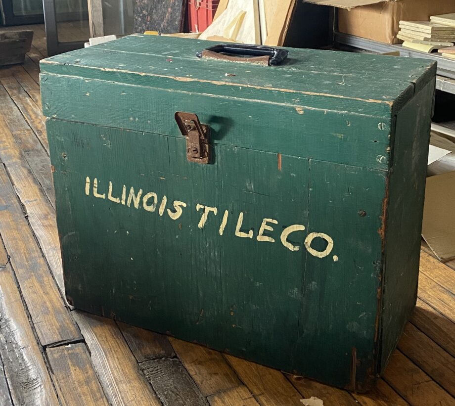 Illinois Tile Co Green Box