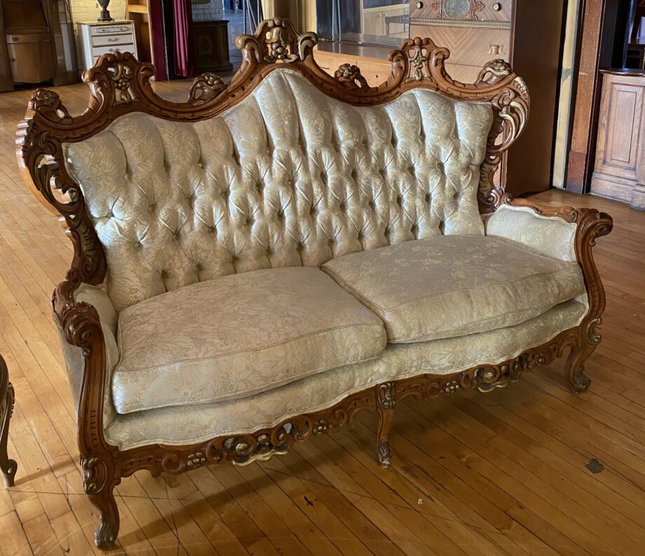 Queen Ann Style Loveseat w Ornate Carved Wood Accents