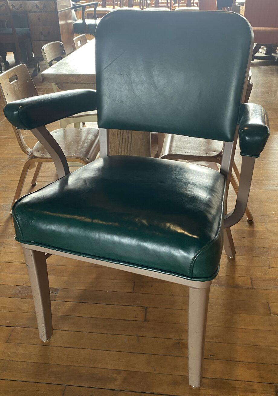 Green Marbled Vinyl Chair w Metal Base and Arms