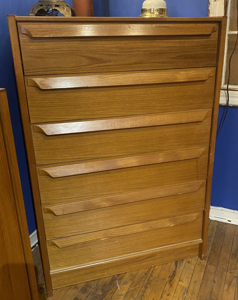 6 Drawer Tall Boy Dresser