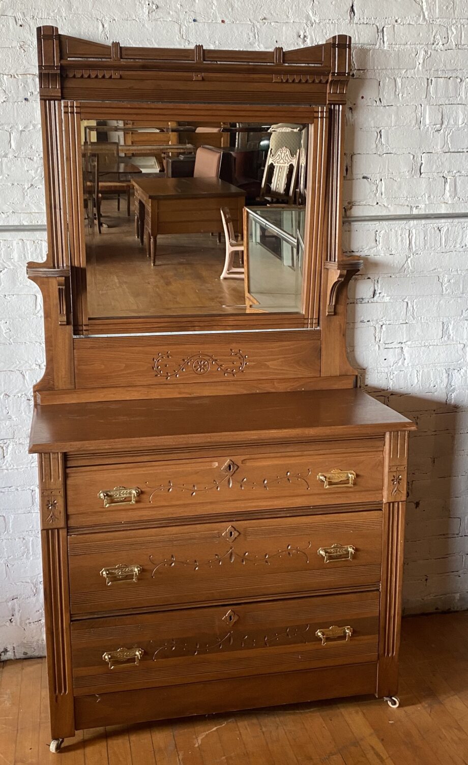 Small LightWood Eastlake Style Dresser w Adjustable Mirror