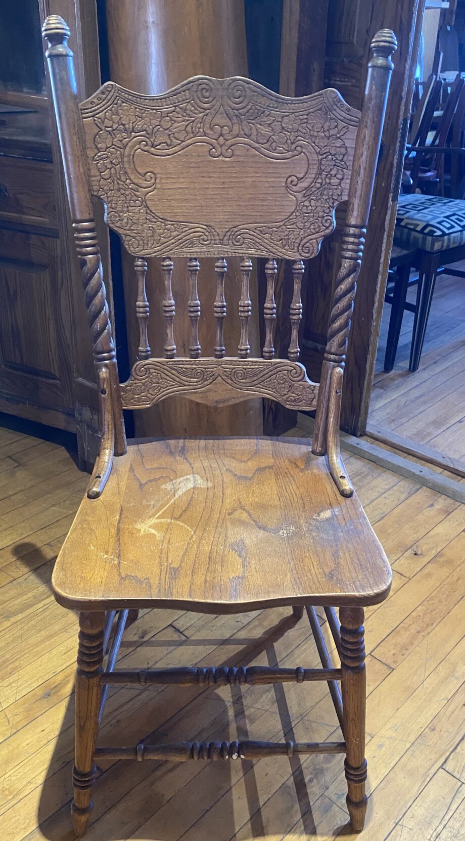 Carved Wood Dining Chair w Spindles