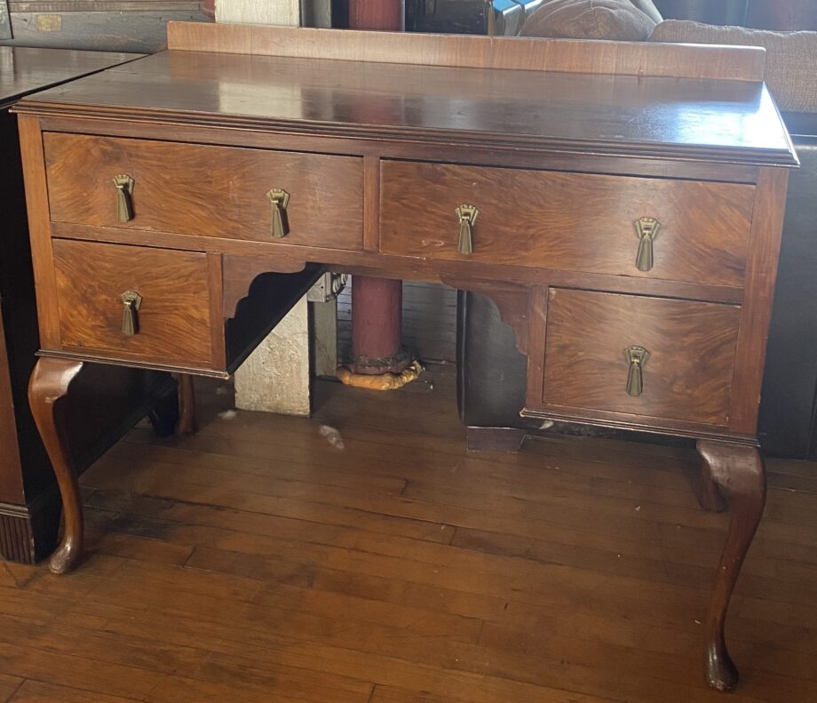 4 Drawer Desk w Deco Style Handles