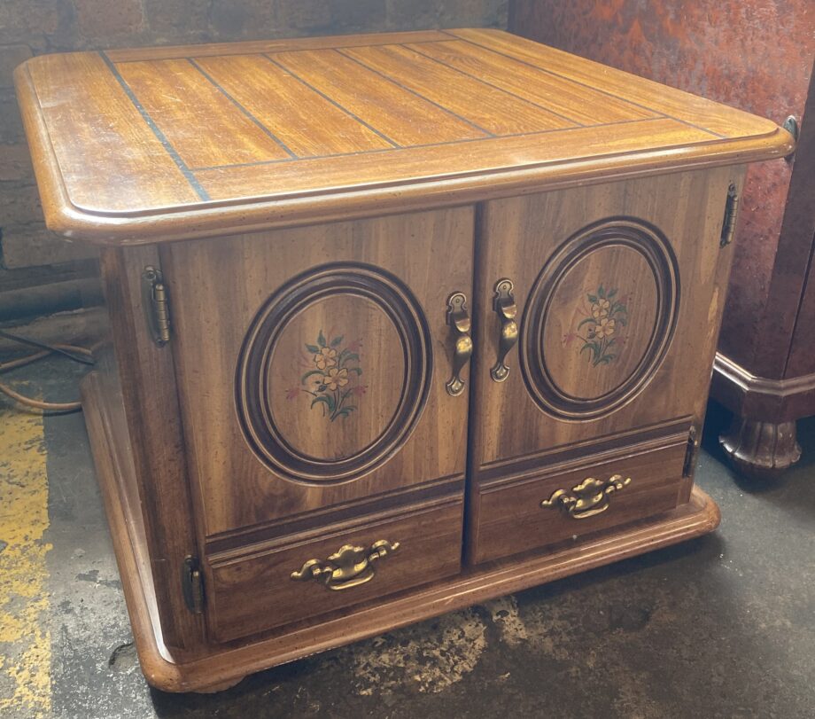 Striped Top Low End Table w Floral Doors