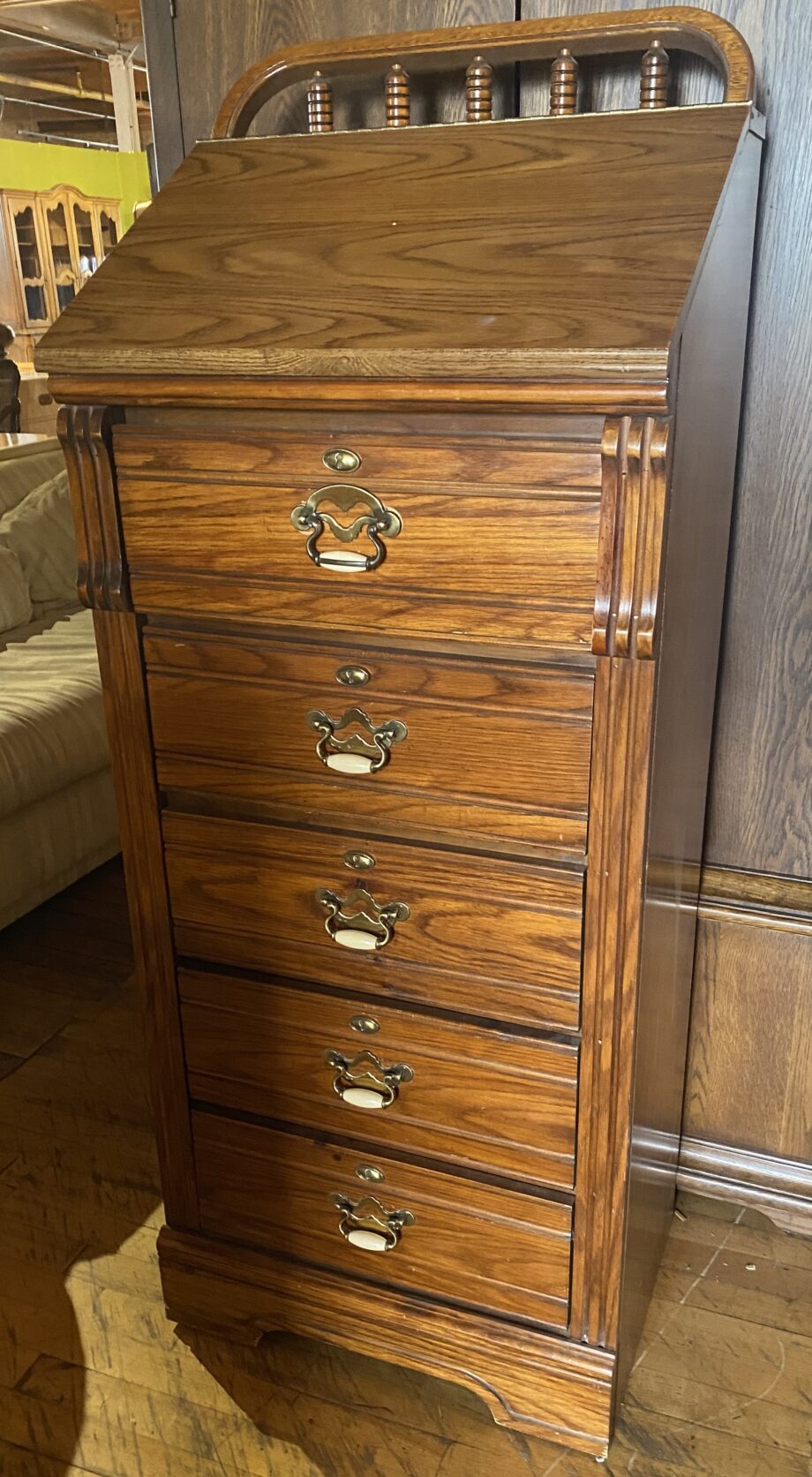 Tall 4 Drawer Fold Top Dresser