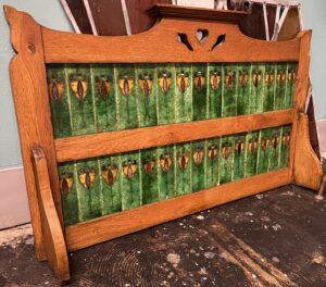 Tile Back Wash Stand Topper