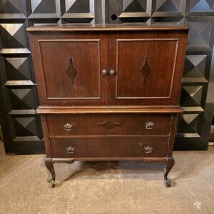 Mahogany Dresser w 2 Doors and 2 Drawers