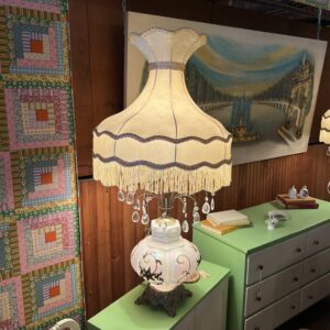 Vintage Italian Capidomonte Table Lamp w Crystals