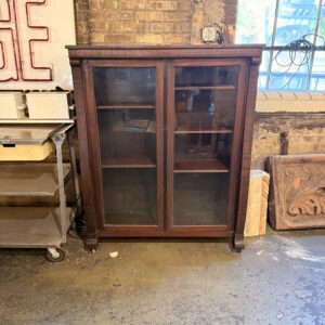 Empire Bookcase 2 Door w Shelves