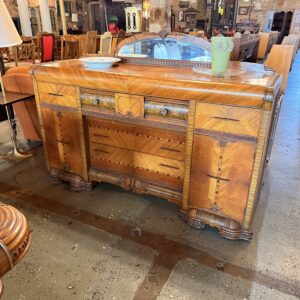 Art Deco Waterfall Buffet